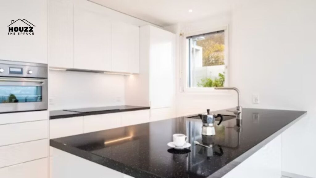 Black and White Kitchen