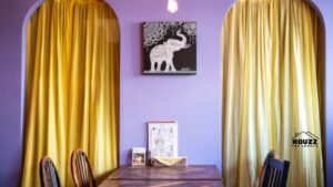 Struggling with dining room design? Get expert dining room wall decorating ideas for small nooks and large halls. Create stylish walls with art, shelves, lighting, and more.